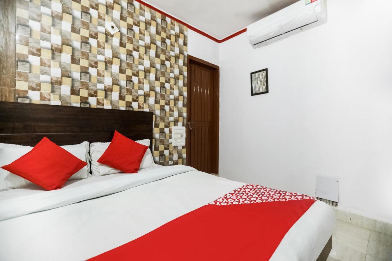Oyo 69534 Hotel Nanda Tower Hanumāngarh Exterior foto