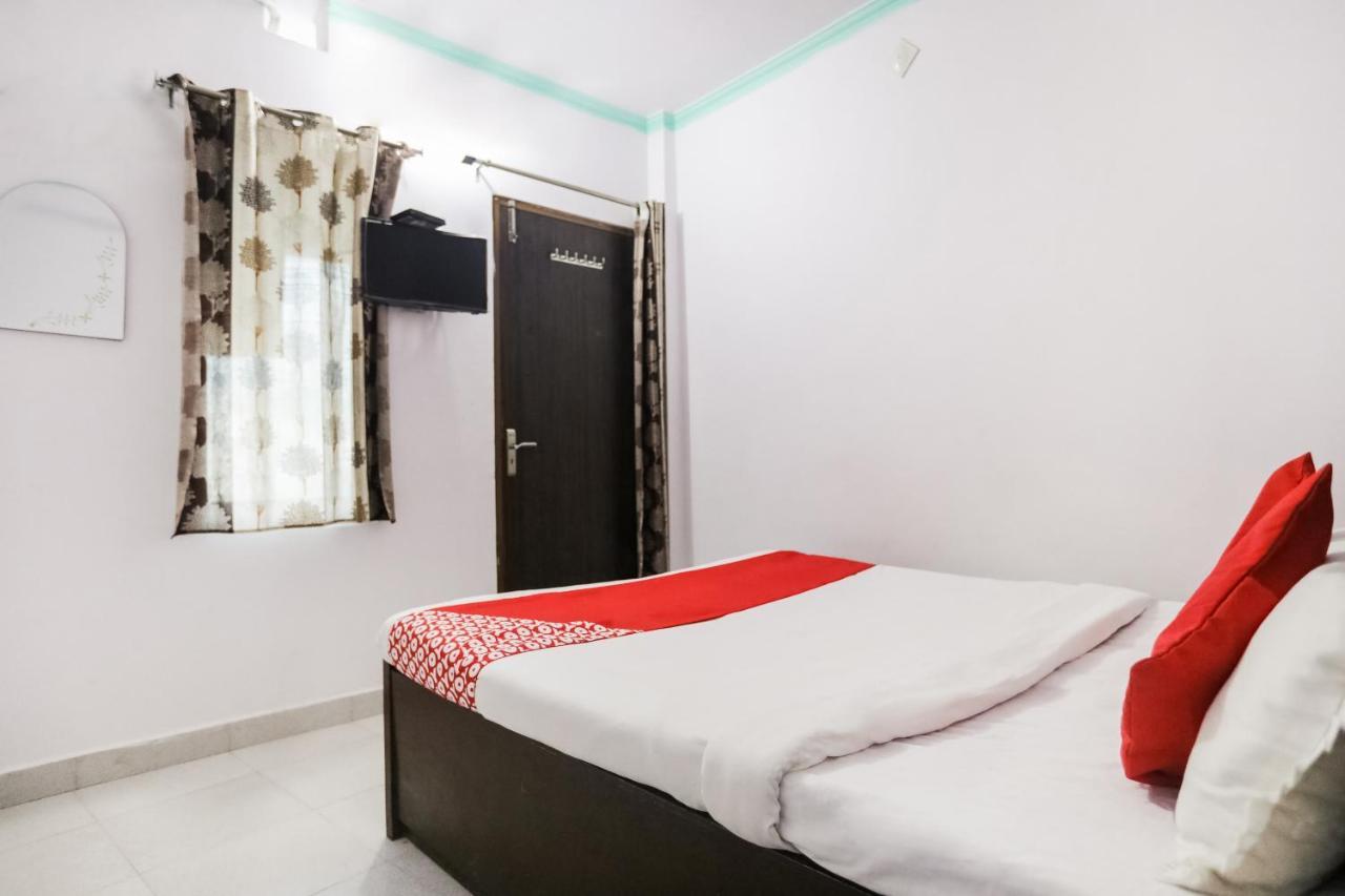 Oyo 69534 Hotel Nanda Tower Hanumāngarh Exterior foto